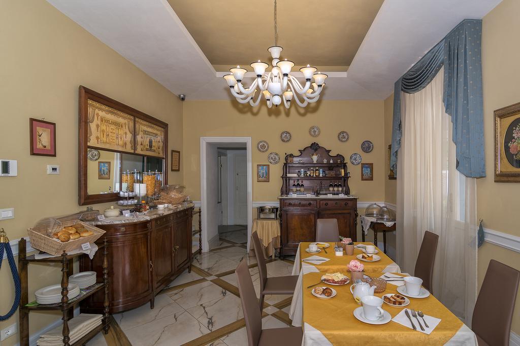 Lucca In Azzurro Maison De Charme Bed & Breakfast Bagian luar foto