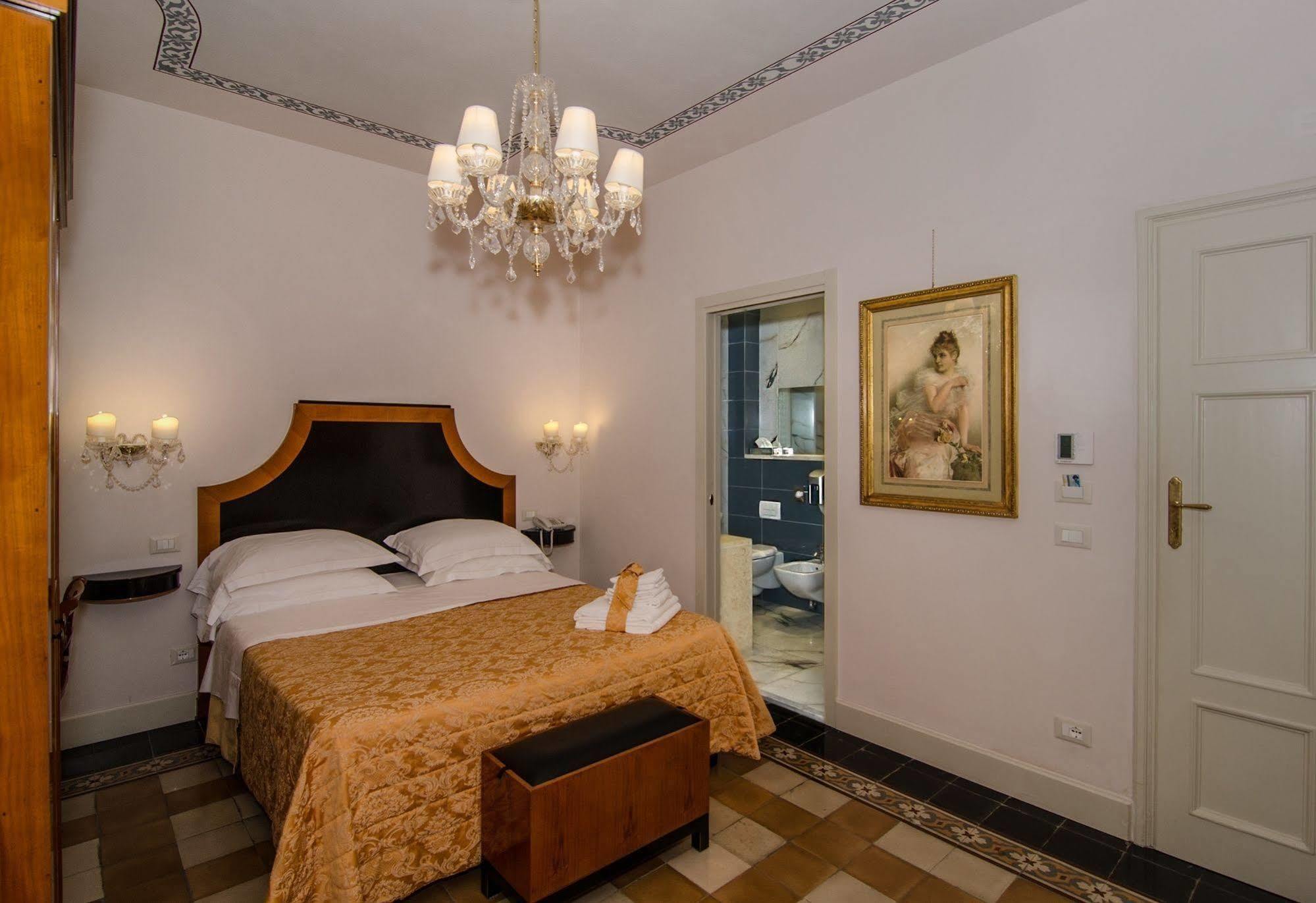 Lucca In Azzurro Maison De Charme Bed & Breakfast Bagian luar foto